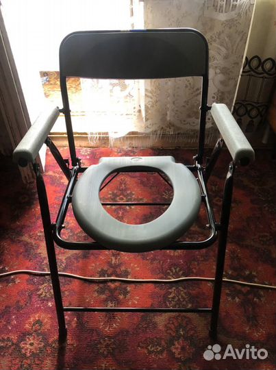 Туалетный стул