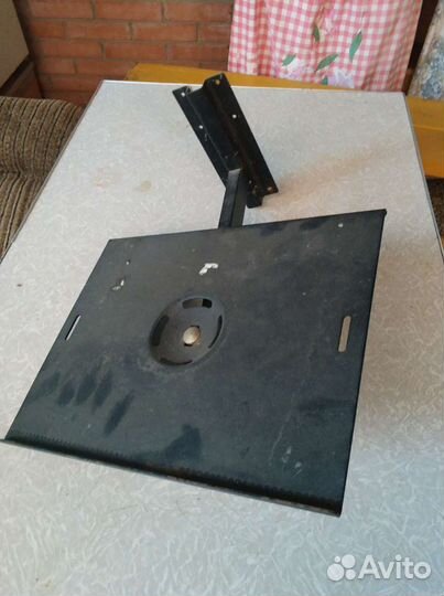 Кронштейн Подставка для телевизора микроволновки