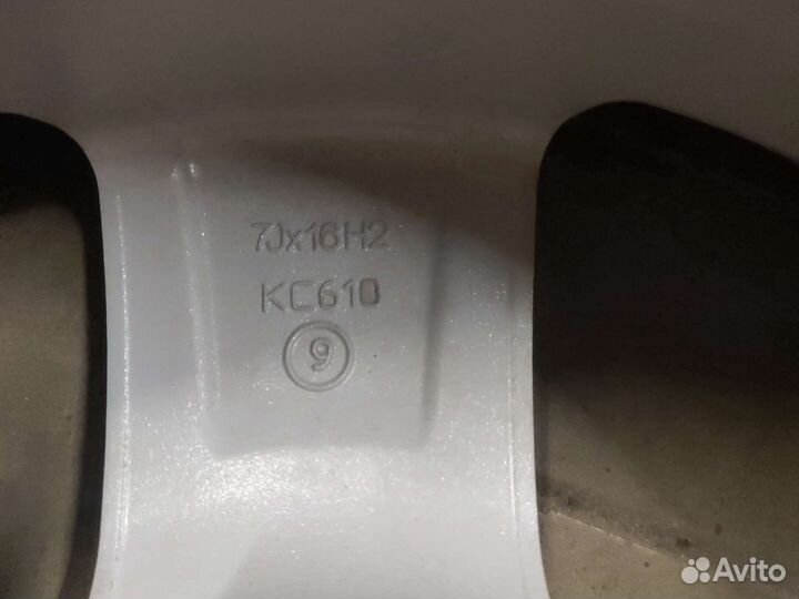 Колесо 215 65 16