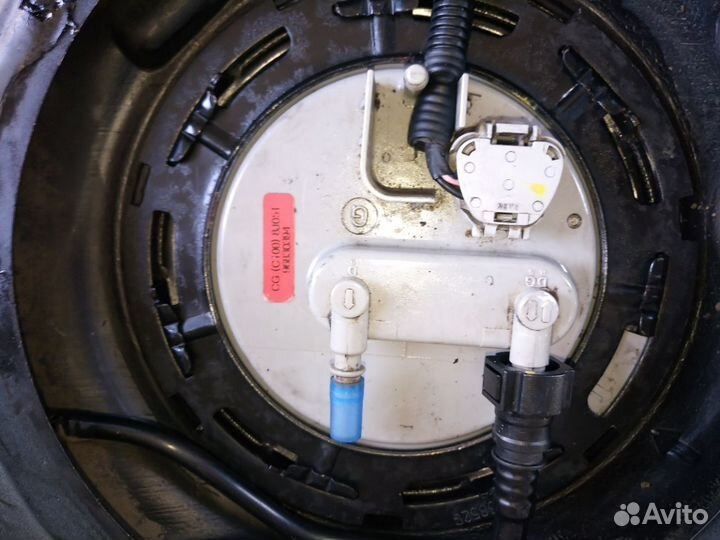 Бензонасос для каптивы C 100