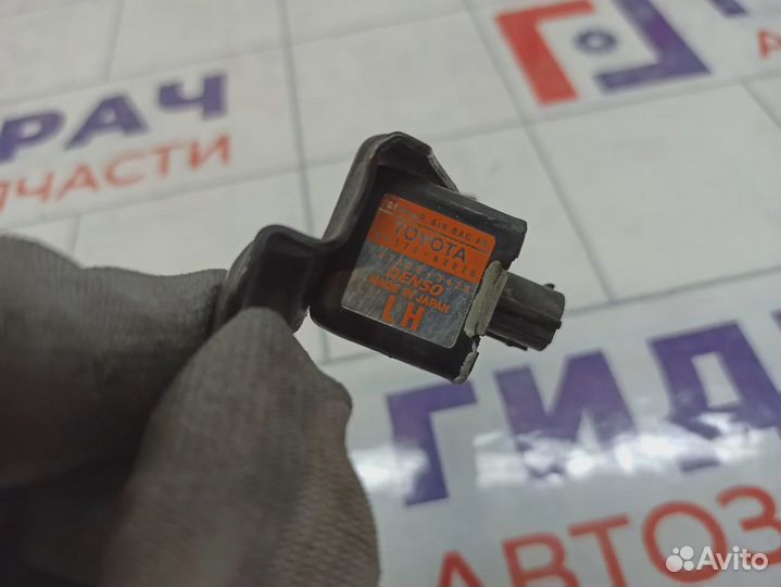 Датчик AIR BAG Toyota Land Cruiser (J100) 89174-60020