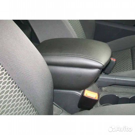 Подлокотник Volkswagen Jetta 5 2004-2010г