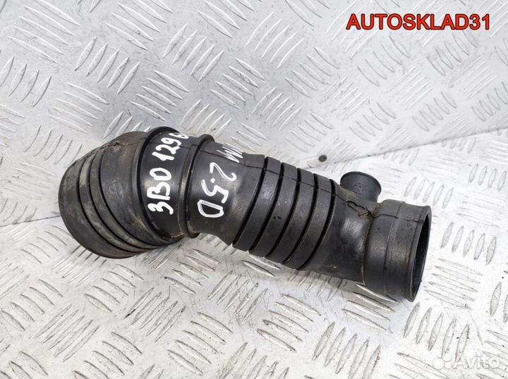 Патрубок воздушного фильтра Audi A6 C5 3B0129615K