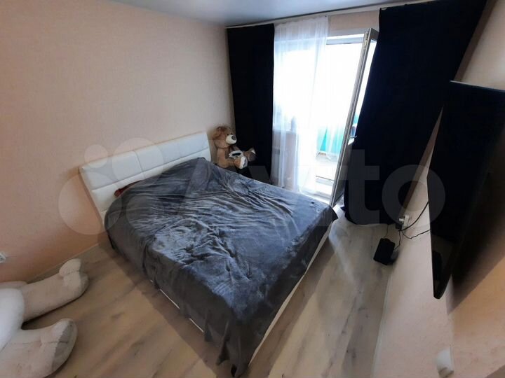 2-к. квартира, 52 м², 3/3 эт.