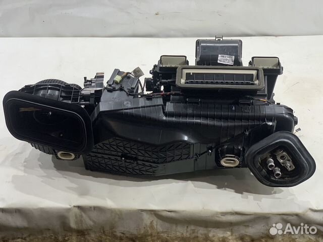 Корпус отопителя Mercedes W213