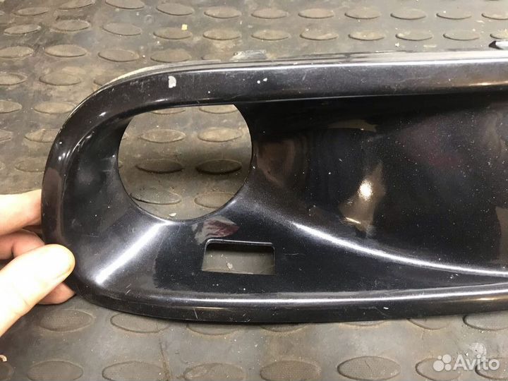 Накладка фары противотуманной Volkswagen Multivan