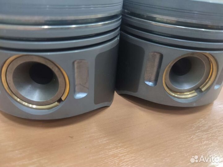 Поршня Mercedes