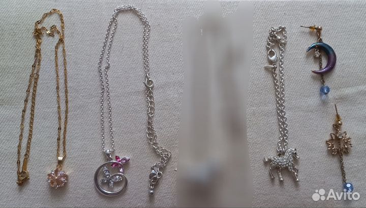 Серьги, браслеты и подвески