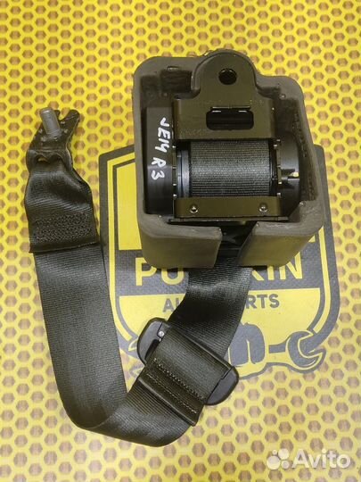 Ремень безопасности задний правый Volkswagen Jetta