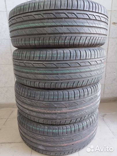 Bridgestone Turanza T001 215/55 R17