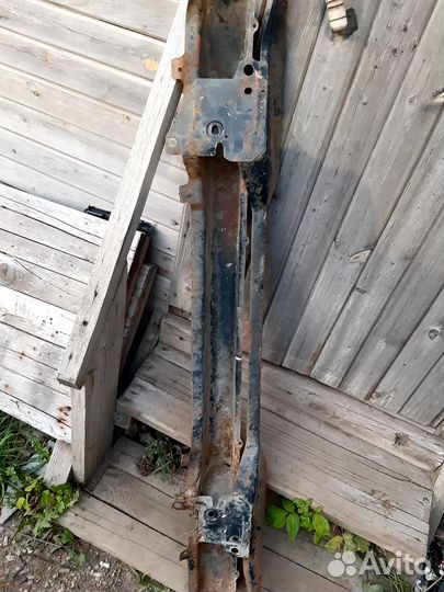 Усилитель бампера, телевизор