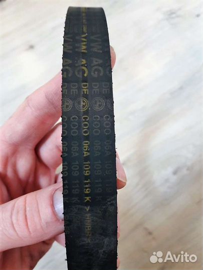 Ролик + ремень грм Skoda Octavia A4, A5 (1.6)