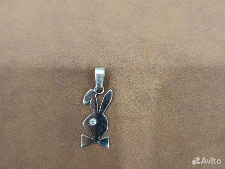 Подвеска с бриллиантом