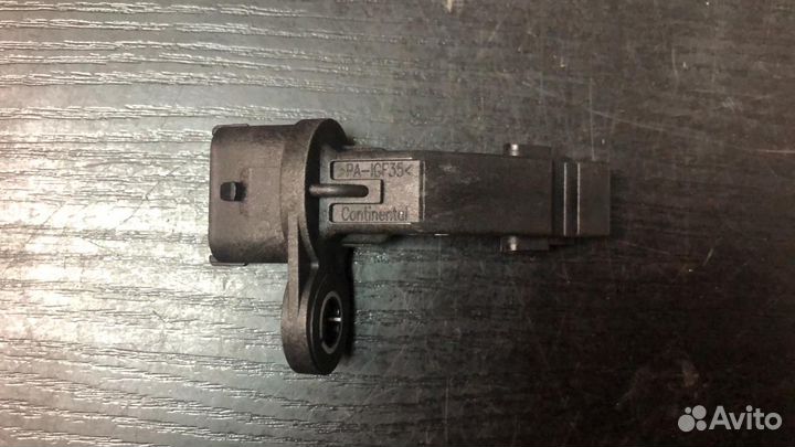 Датчик коленвала MB (A2709051300)