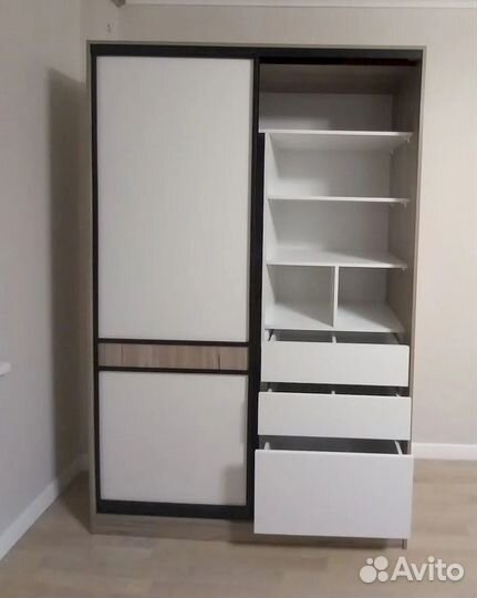 Встраиваемый шкаф