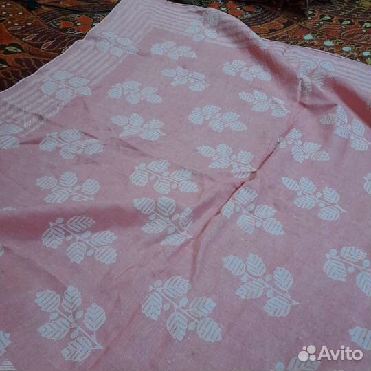 Ковер скатерть покрывало