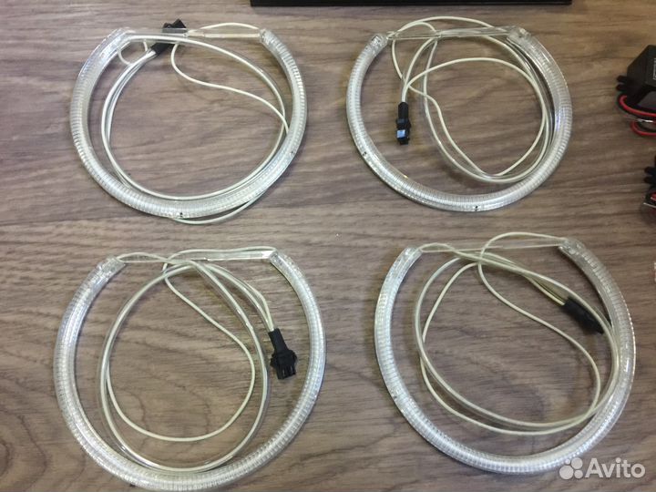 Ангельские глазки для BMW E46 фары без линз