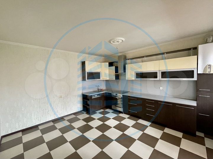 3-к. квартира, 111,1 м², 4/7 эт.