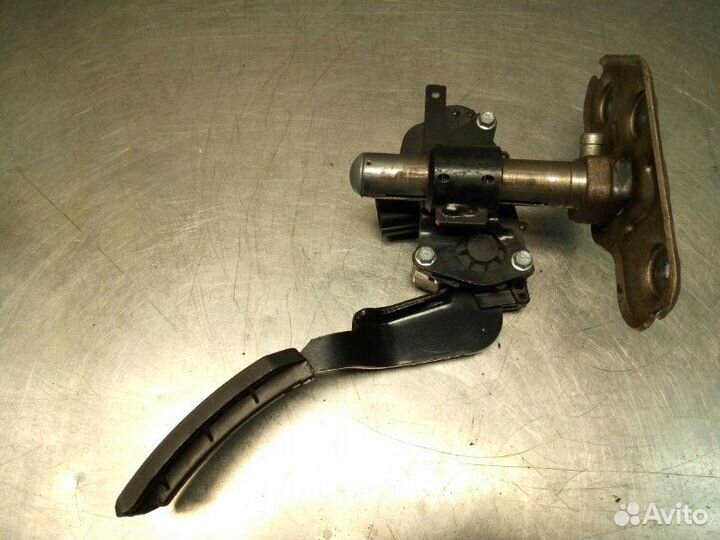 Педаль газа Nissan Murano Z50 VQ35DE 2007