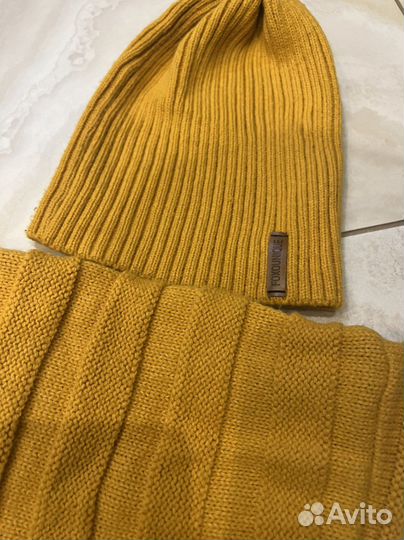 Комплект шапка и снуд