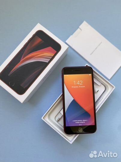 iPhone SE (2020), 64 ГБ