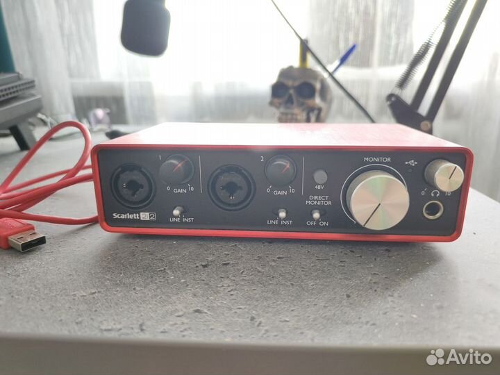 Звуковая карта Focusrite Scarlett 2i2 2nd Gen