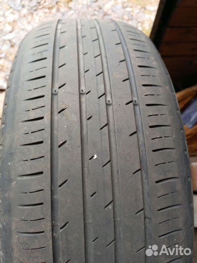 Kumho Ecowing ES31 215/60 R16