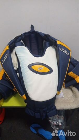 Вратарский нагрудник Brown