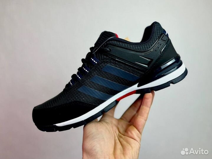 Кроссовки Adidas универсальные