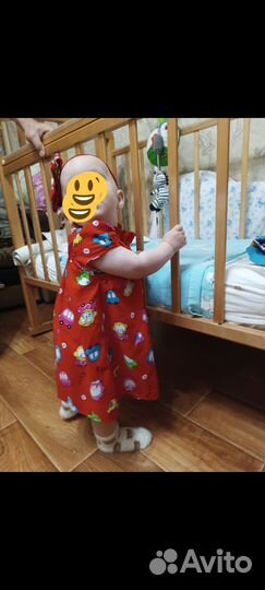 Детская кроватка с маятником с матрасом