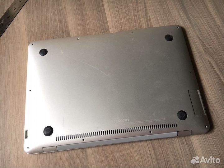Apple MacBook Air model A1304