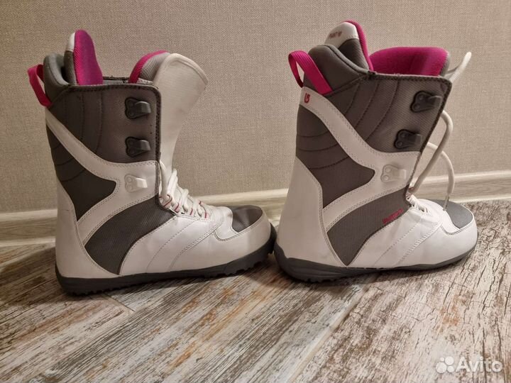 Сноубордические ботинки burton 42
