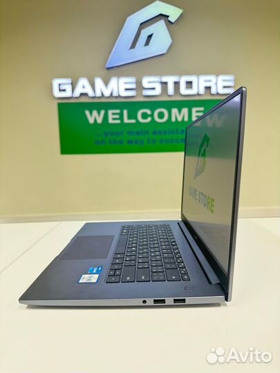 Ноутбук Huawei MateBook B3-520