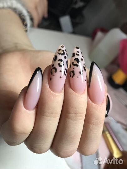 Наращивание ногтей