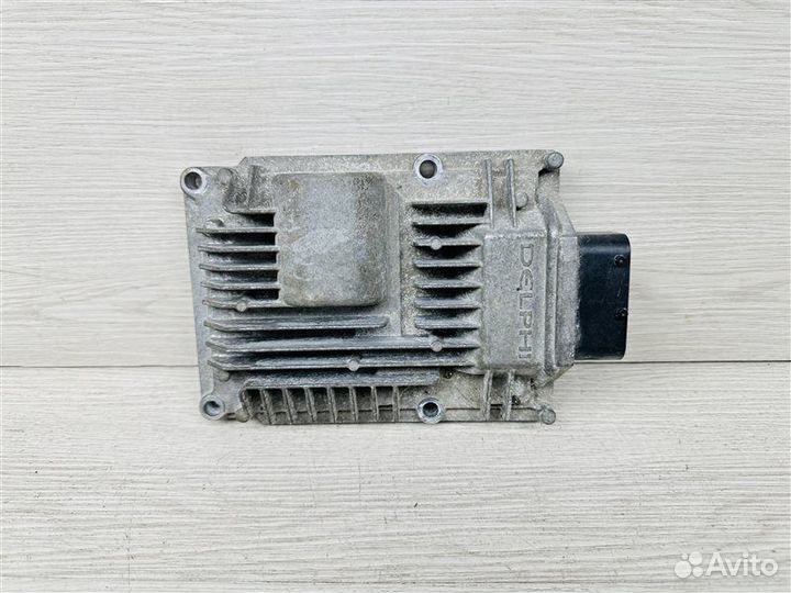 Блок управления топливным насосом Hyundai Equus