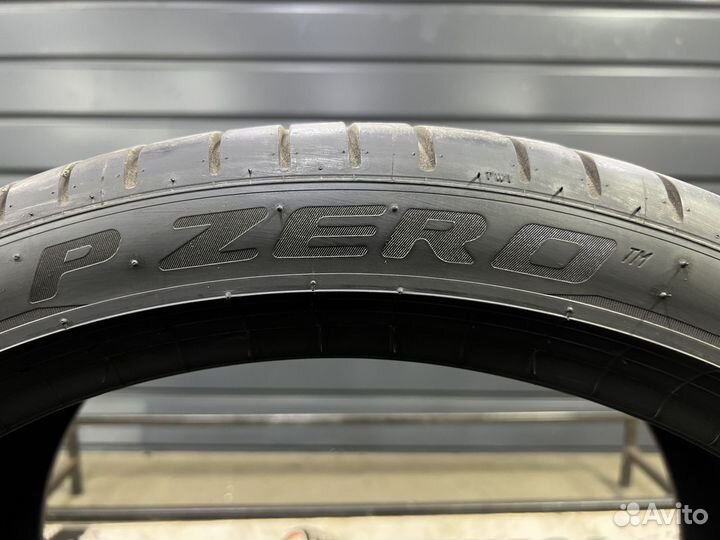 Pirelli P Zero PZ4 315/30 R22 107Y