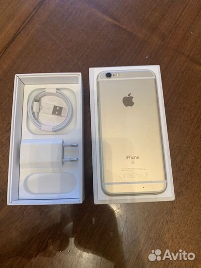 Телефон iPhone 6s