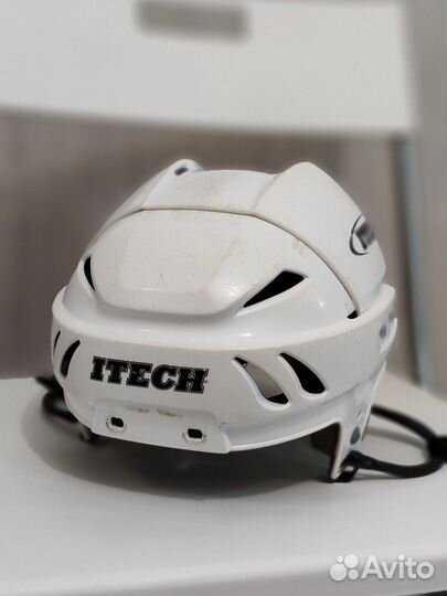 Шлем хоккейный itech