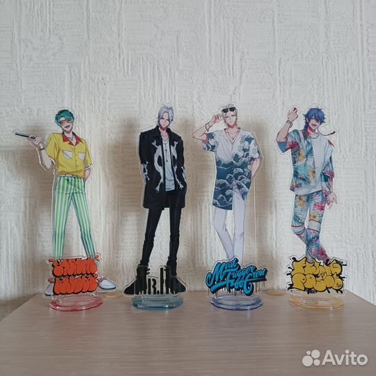 Hypnosis Mic стенды ew02, ew03