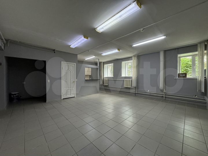 Свободного назначения, офис 132,7 м²