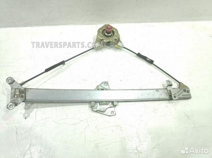 Стеклоподъемник механический передний правый MB669