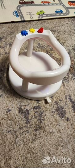 Ванночка для купания с горкой, стульчик и т.д
