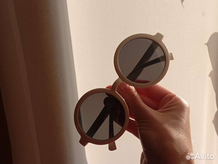 Солнцезащитные очки