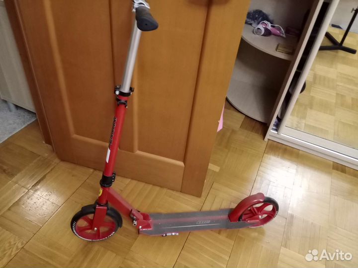 Самокат новый