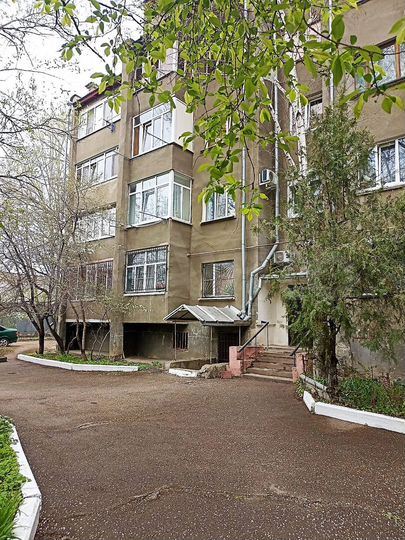 3-к. квартира, 85,7 м², 1/5 эт.