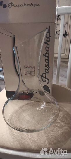 Декантер для вина, кувшин