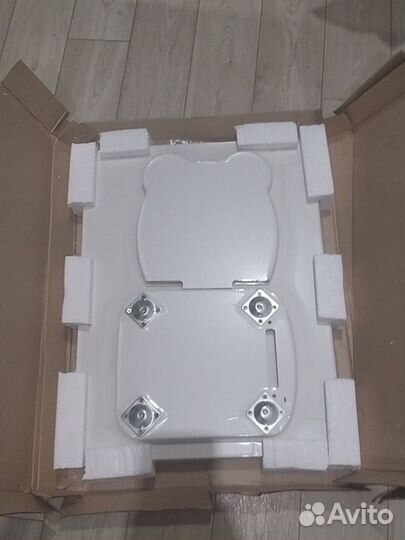 Новые детские стол и стул