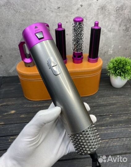 Стайлер dyson