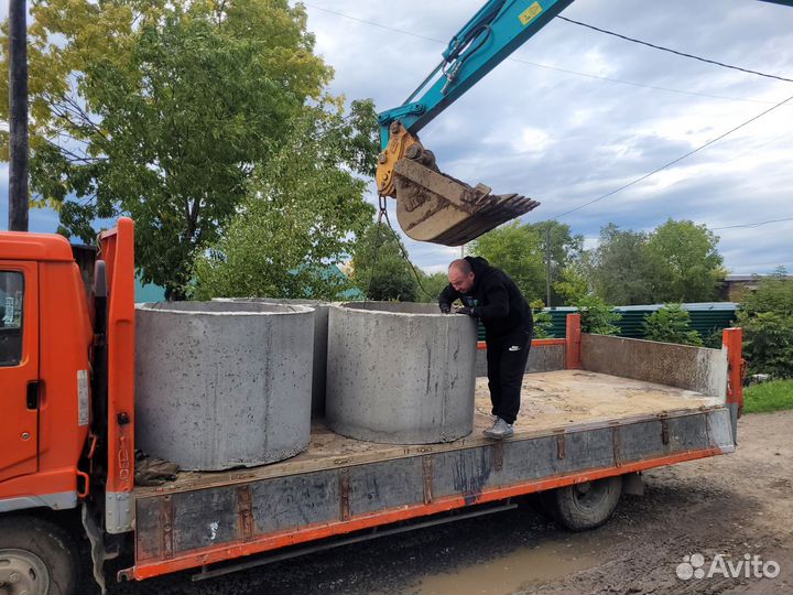 Бортовой грузовик