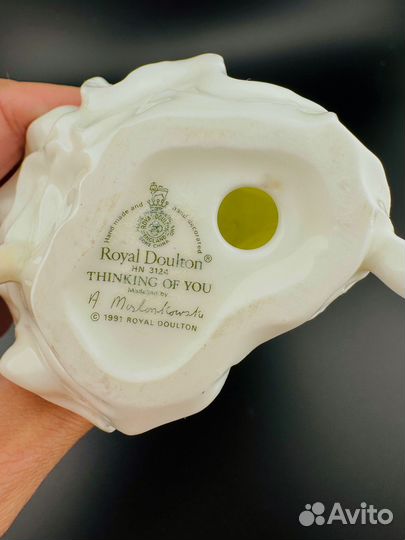 Винтажная статуэтка Royal Doulton фарфор дама